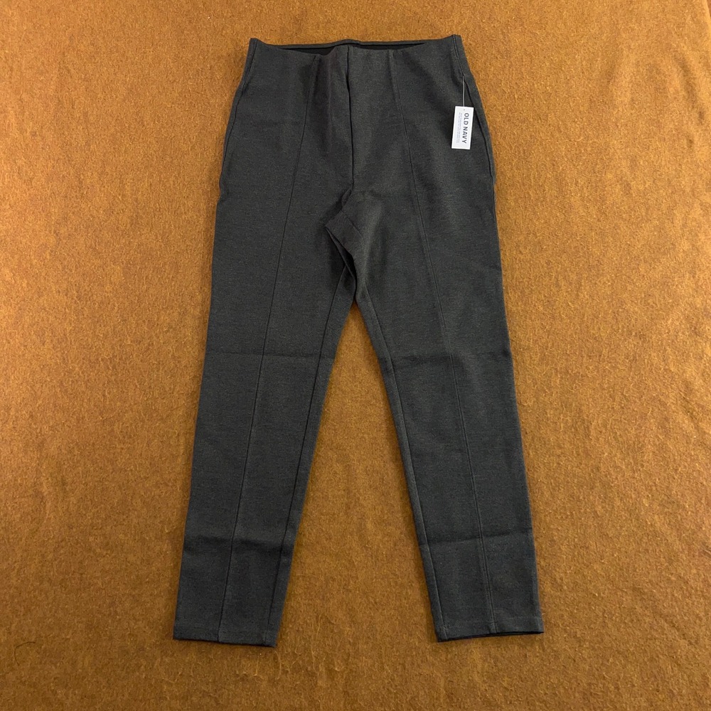Old Navy Womens Medium Petite Gray Stevie Pintuck Tapered Knit Pants NWT